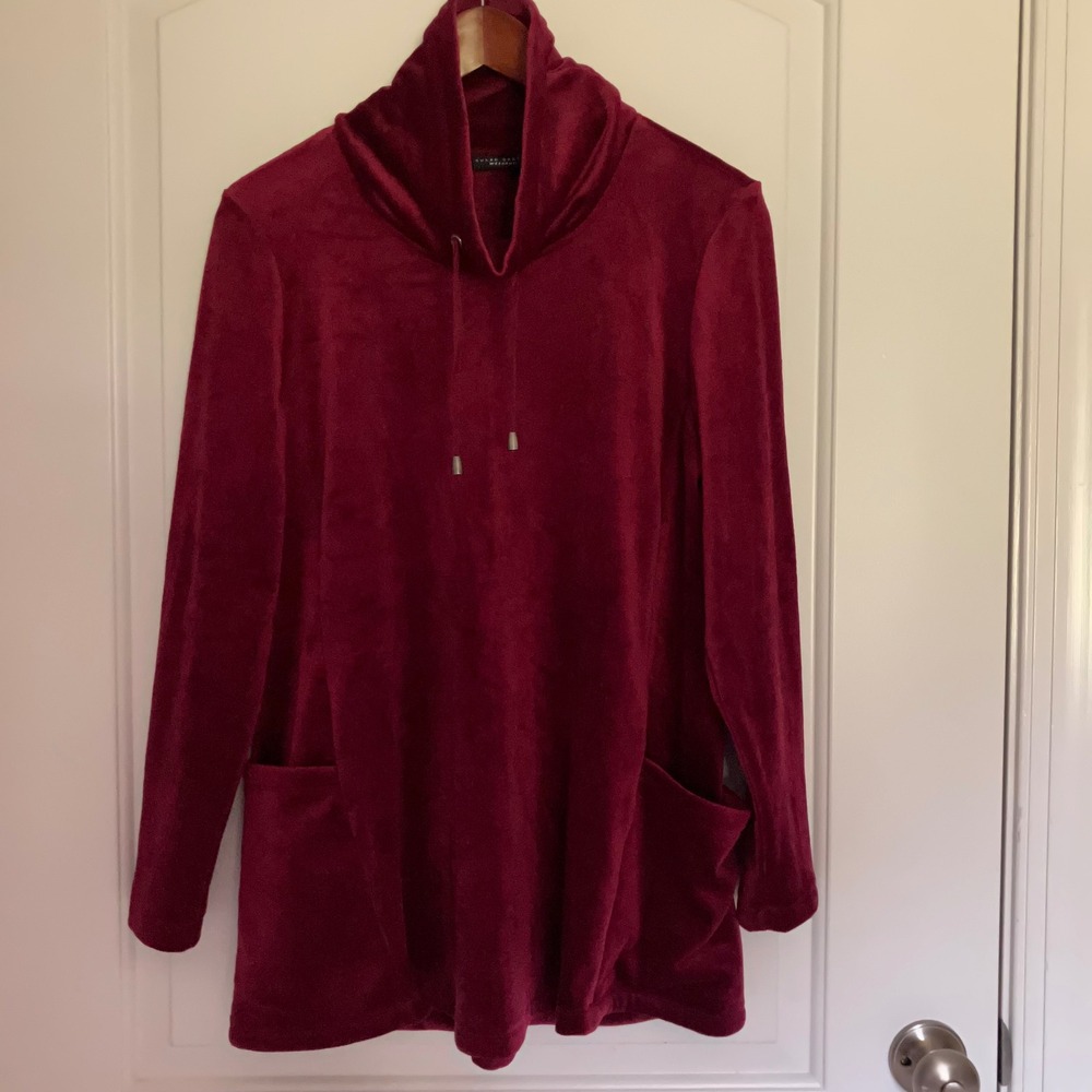 Susan Graver Weekend Burgundy Velour Cowl Neck Tunic Top A460663 Medium